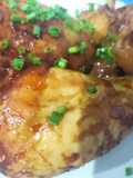 Pollo cos Salsa de Ostras, Lima y Miel con Patatas al Horno