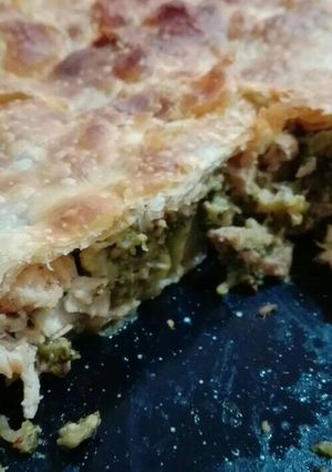 Una foto de Tarta de brócoli y pollo