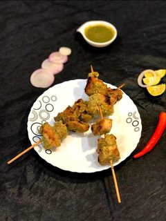 हरियाली चिकन कबाब (Hariyali chicken Kabab recipe in hindi) रेसिपी मुख्य फोटो
