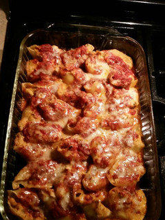 A picture of Stuffed shells.