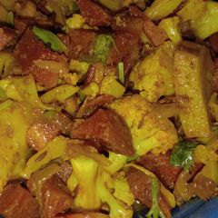 A picture of Aloo Gobhi Gajar Ke Sabzi.