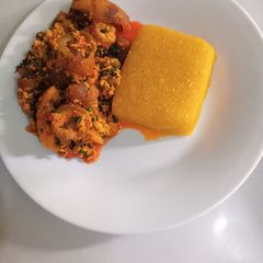 A picture of Yellow garri (eba).