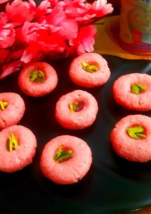 A picture of Instant rose peda.