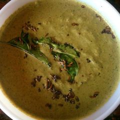Green peanut chutney A picture of Green peanut chutney.