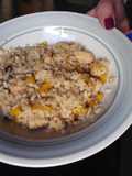 Arroz con pétalos de rosa