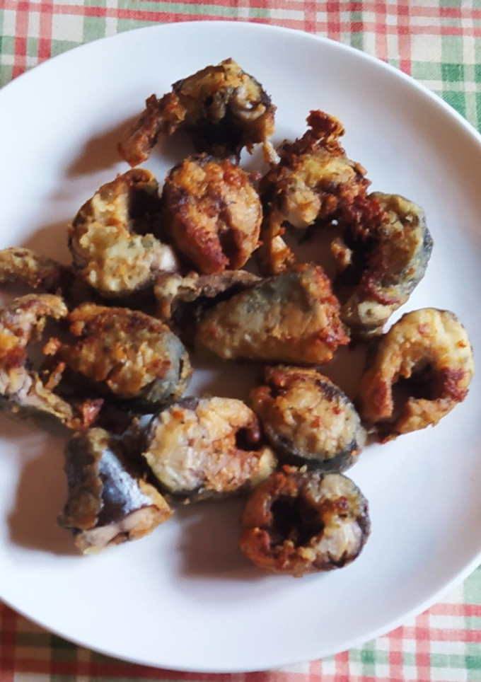 Una foto de Caballa en adobo