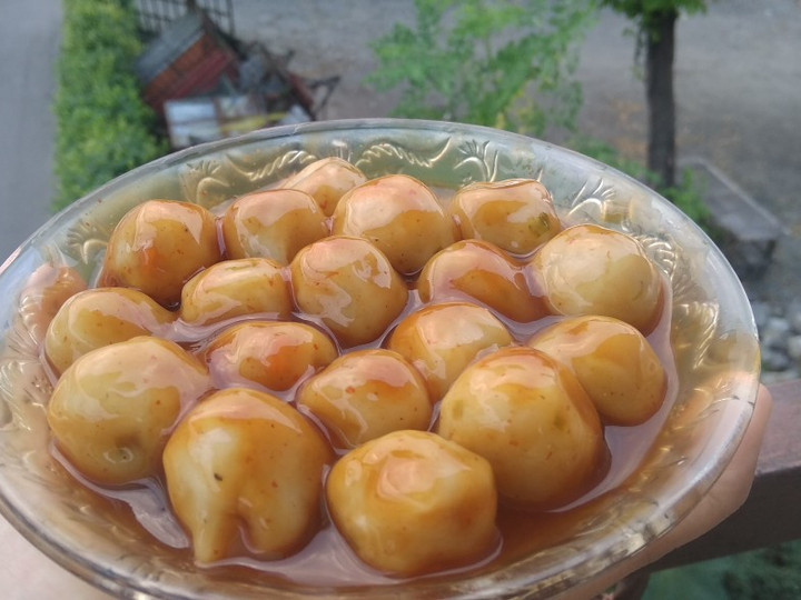 Langkah Mudah untuk Menyiapkan 22. Cilok isi Ayam suwir dan Sosis saus Pedas Manis (Cemilan), Menggugah Selera