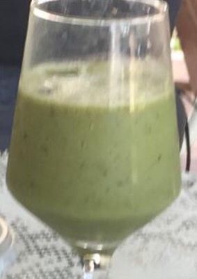 Una foto de Smoothie de acelga