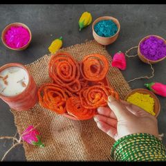 A picture of Instant jalebi.