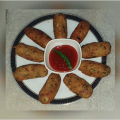 A picture of Roti Rolls.