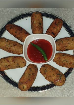 A picture of Roti Rolls.