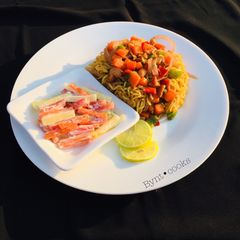 A picture of Stir fry veg noodles.