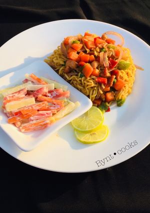 A picture of Stir fry veg noodles.