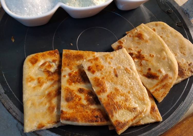 Meetha paratha