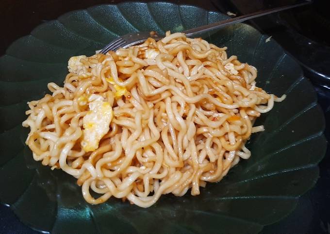 Mie telor simple