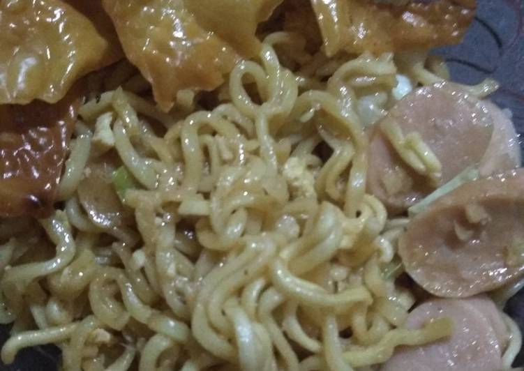 Resep Mie menyek pangsit Anti Gagal