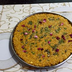 आम और गुड़ से बनी हुई बर्फी(aam aur gud se bni hue barfi recipe in hindi) A picture of आम और गुड़ से बनी हुई बर्फी(aam aur gud se bni hue barfi recipe in hindi).