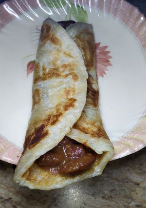 A picture of Leftover Rajma Roll.
