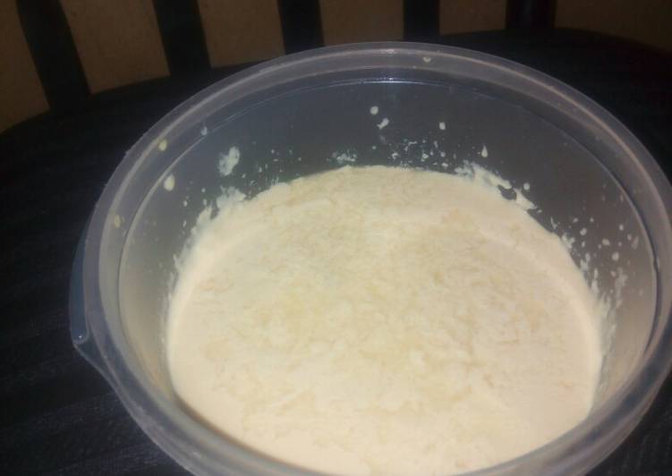 Steps to Prepare Perfect DIY Butter Cream