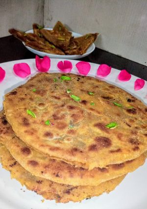 A picture of Puran poli.