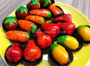 Foto resep Kue Buah Mini Thailand (Kanom Look Choup)