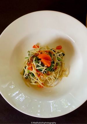 A picture of High fibre Spinach Noodle Salad.