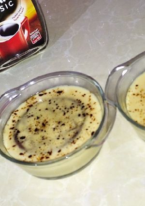 صورة لوصفة تحلية بذوق الكراميل والقهوة