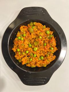 વેજીટેબલ ઓટ્સ(vegetable oats in gujurati) રેસીપી મુખ્ય ફોટો