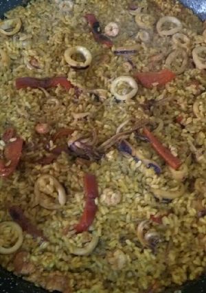Foto principal de Paella de calamar y gambas