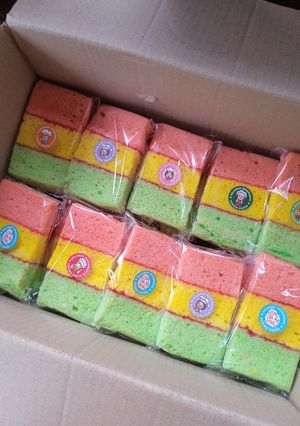 Foto resep Bolu pelangi /Rainbow cake