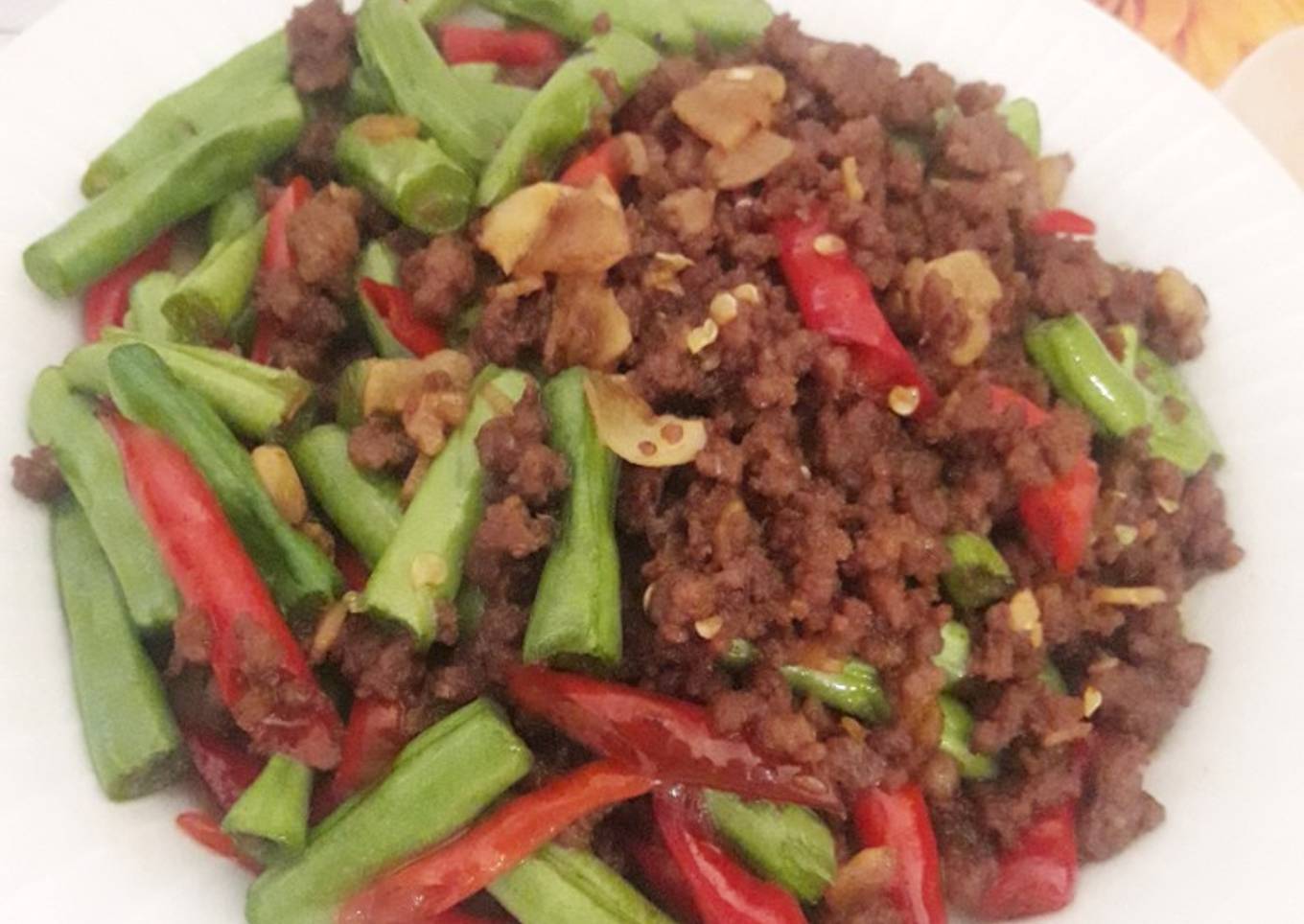 Tumis buncis daging cincang