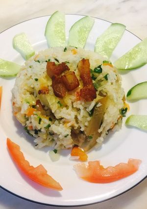 Hình của món Cơm chiên tóp mỡ 8/3.