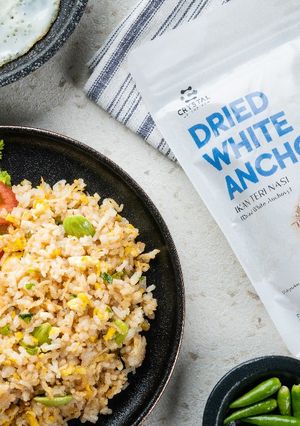 A picture of Nasi Goreng with Anchovies and Stink Beans.