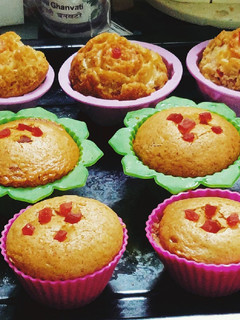 वनीला कप केक (Vanilla cup cake recipe in Hindi) रेसिपी मुख्य फोटो