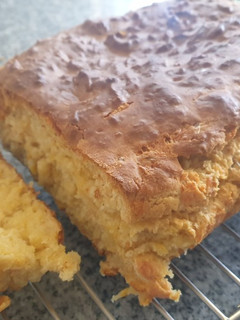 A picture of Corn Bread.