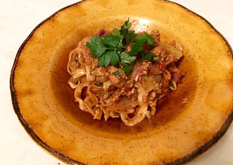 Easiest Way to Make Perfect Slow Cooked #Vegan Bolognese