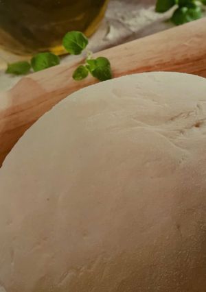 Zdjęcie przepisu Pizza - przepis na ciasto (Książka Thermomix).