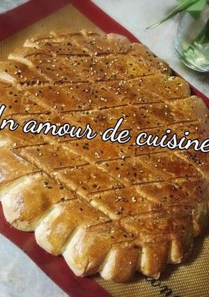 Une photo de Pain traditionnela base de semouline