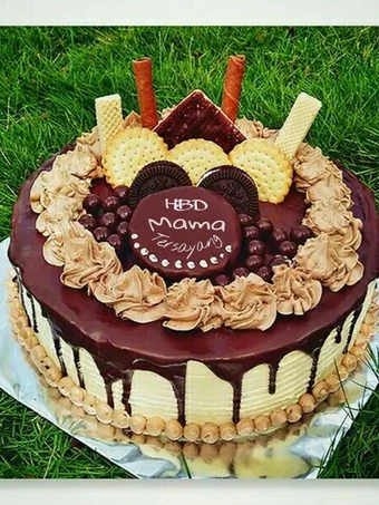 Langkah Mudah untuk Membuat Resep  Kue Ulang Tahun Coklat Leleh yang Lezat, Enak Banget