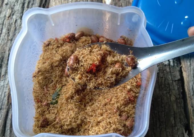 Cara Membuat Serundeng Kelapa Kacang Praktis