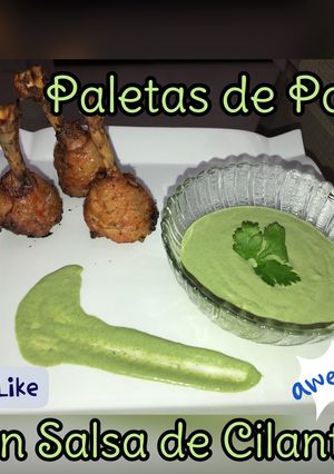Una foto de Paletas de Pollo Con Salsa de Cilantro