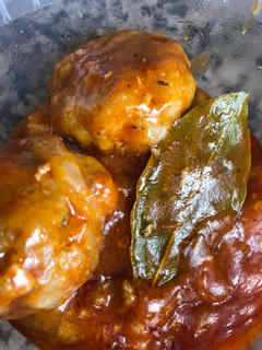 Una foto de Albóndigas con tomate