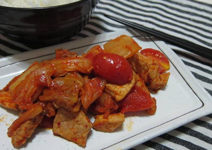 今天晚餐吃什麼：蕃茄泡菜炒豬肉 食譜成品照片