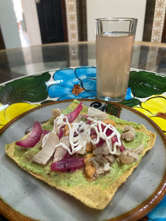 Una foto de Tostadas de Guacamole 🥑