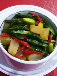 Foto resep Oseng Kikil Petai