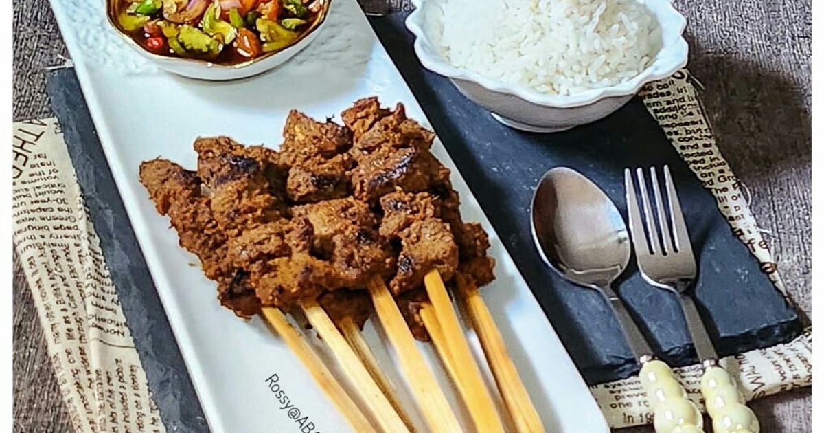 Sate Kambing Bumbu Kari