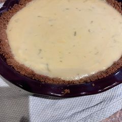 A picture of Key lime pie.