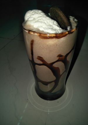 A picture of Oreo shake.