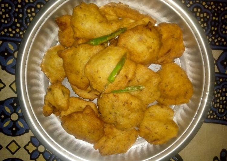 Recipe of Speedy Aloo Bada
