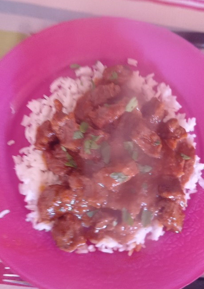 Una foto de Gulash o Goulash 🍲🍛